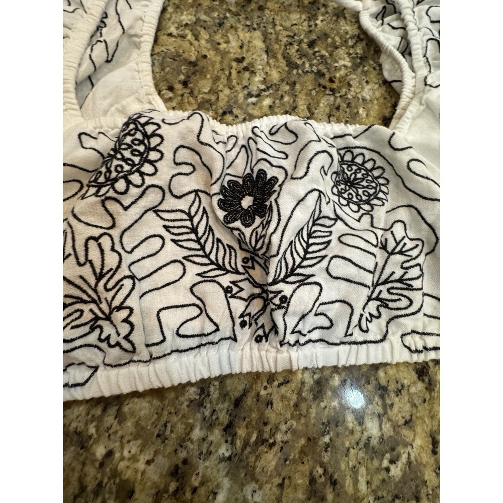 Free‎ People NWT size Medium Embroidered Lotus Top Only Cropped - Picture 6 of 16